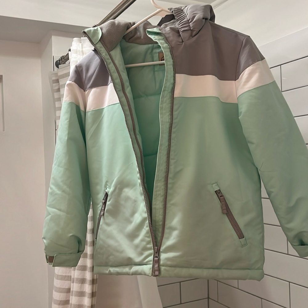 ROEBUCK & Co. Kids Jacket ☃️Sz M ‼️PRICE DROP‼️